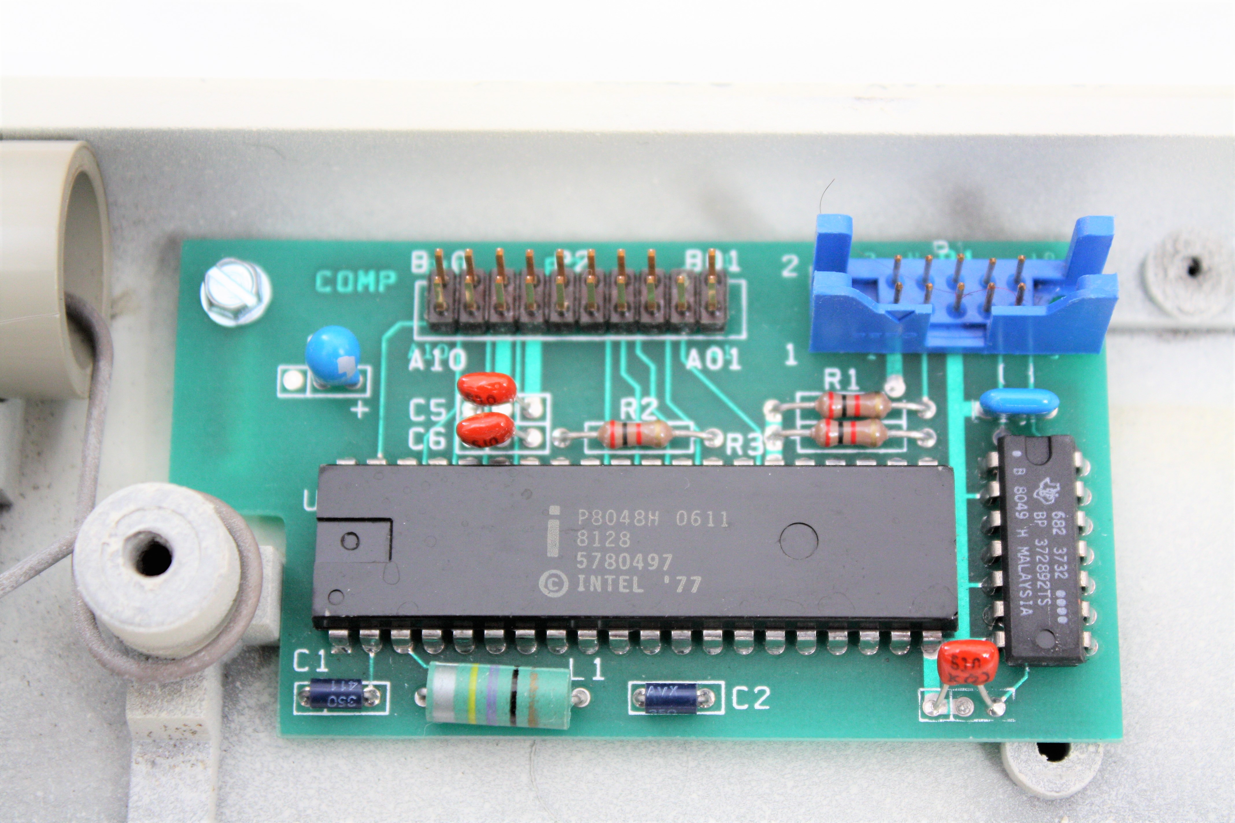 IBM-PC-Model-F-Type-1-8048-keyboard-controller.jpg